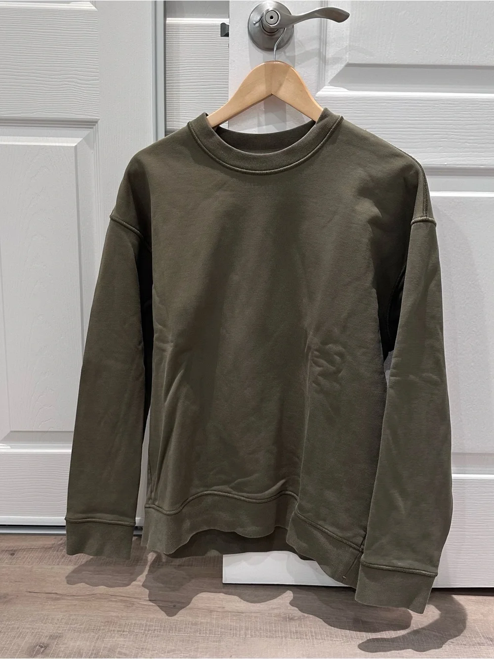 Banana Republic Olive Crewneck Sweatshirt